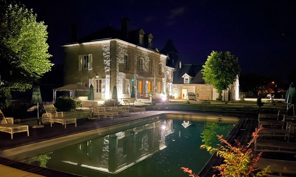 Saint-Pantaleon-de-Larche Hotel | Moulin Bleu de Vézère