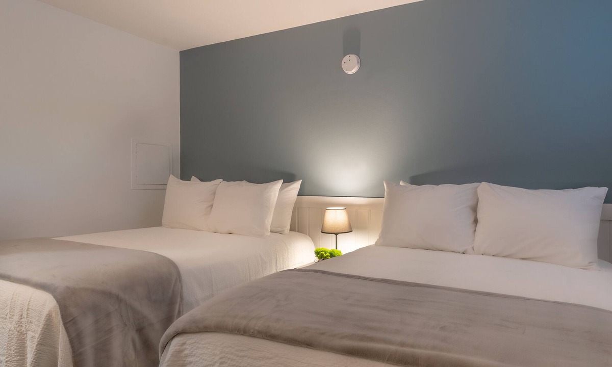 Moultonborough Cabin | Moultonborough Inn