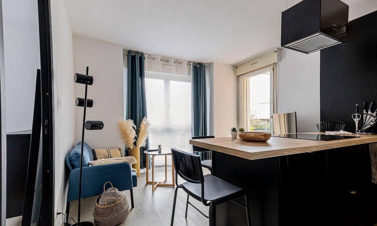Quartier Lardenne-Les Pradettes-Basso Cambo Apartment | Moundi · Piscine-parking-balcon. Proche Hippodrome