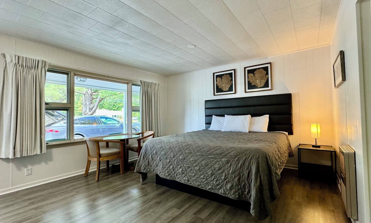 Lincoln Hotel | Mount Coolidge Motel