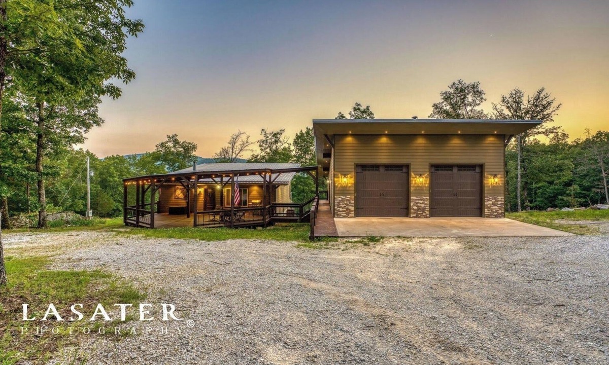 Mount Judea House | Mount Judea Scenic Solitude - A Modern and Private Luxury Escape