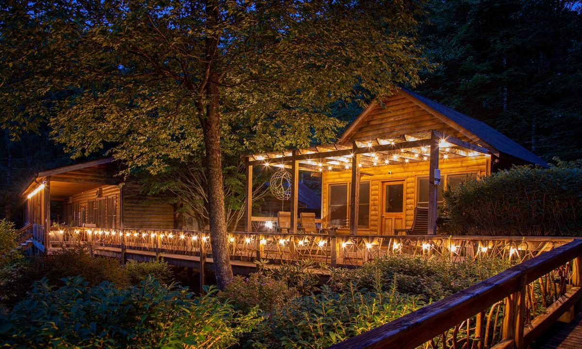 Burnsville Cabin | Mount Mitchell Eco Retreat