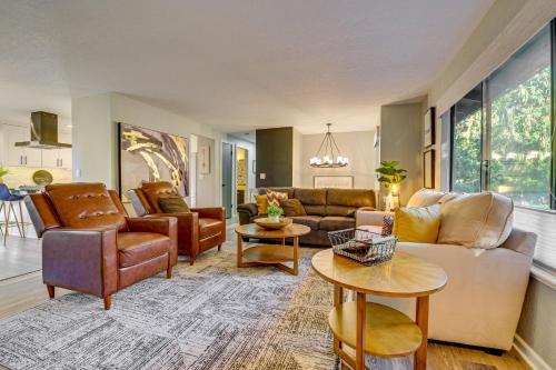 Mount Vernon House | Mount Vernon Home w/Private Hot Tub