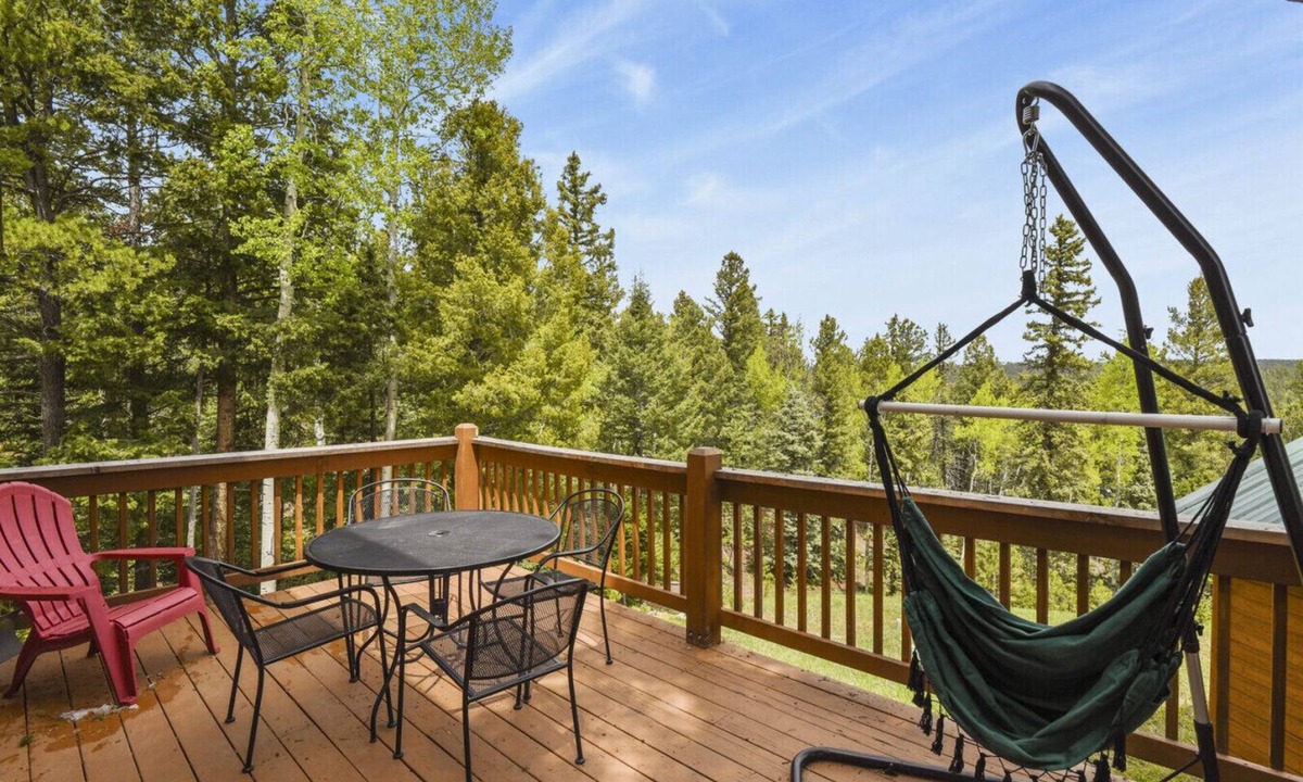 Divide House | Mountain Aerie Retreat
