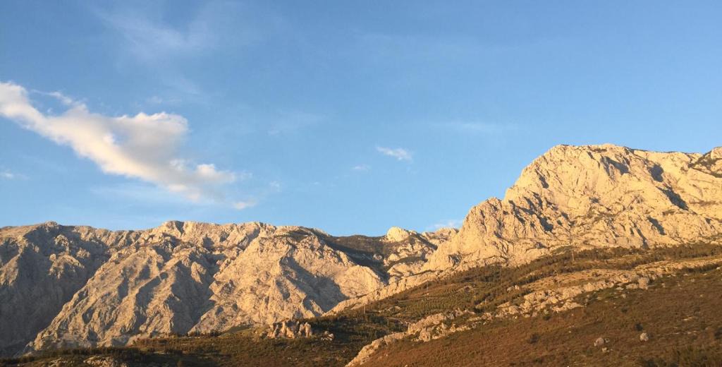 Promajna Apartment | Mountain and Sea View Apartment