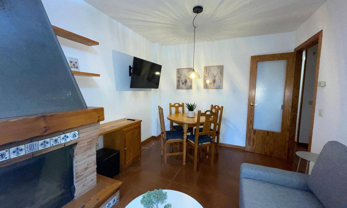 Jaca Apartment | Mountain Apartment in Jaca with Private Terrace
