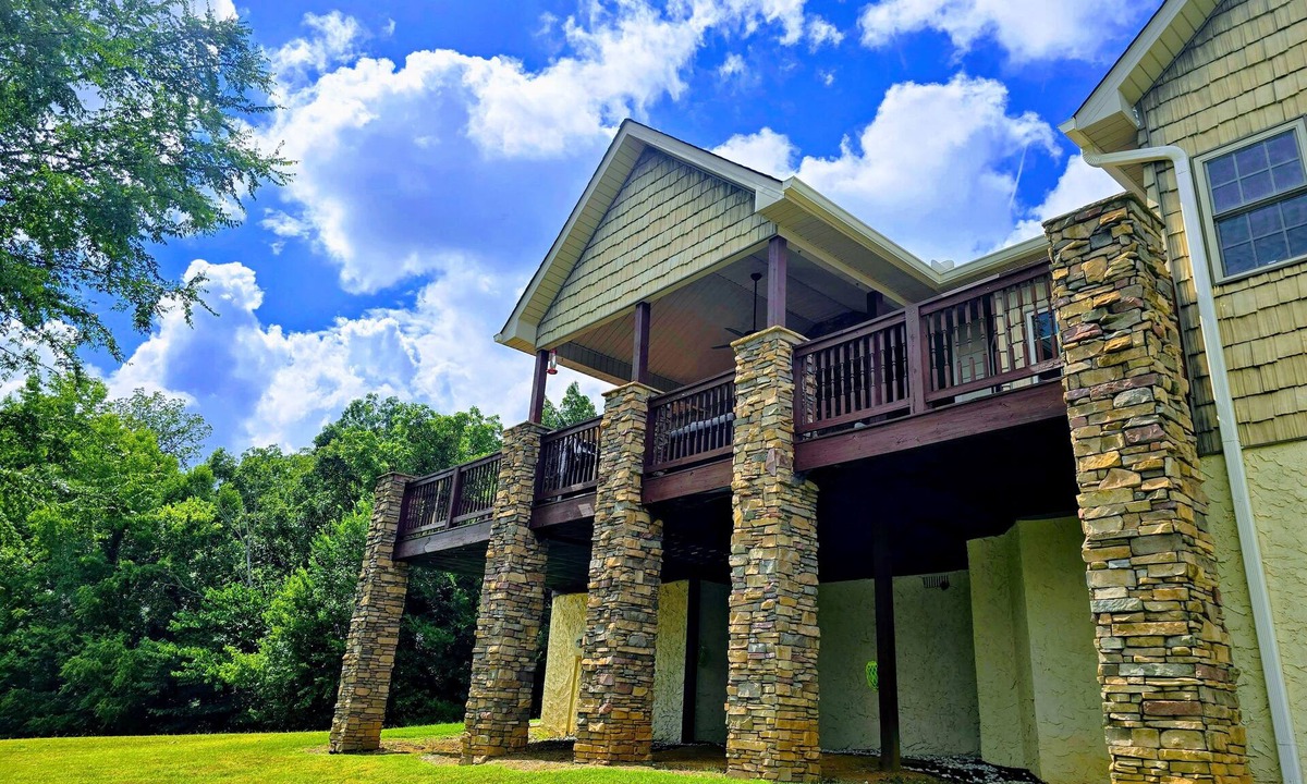 Jefferson County Cabin | MOUNTAIN CABIN IN EAST TENNESSE