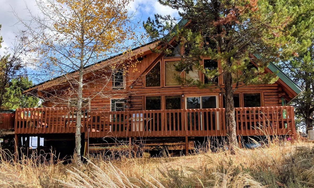 Tamarack Resort Cabin | Mountain Cabin w/Hot Tub & Views - Memory Maker!