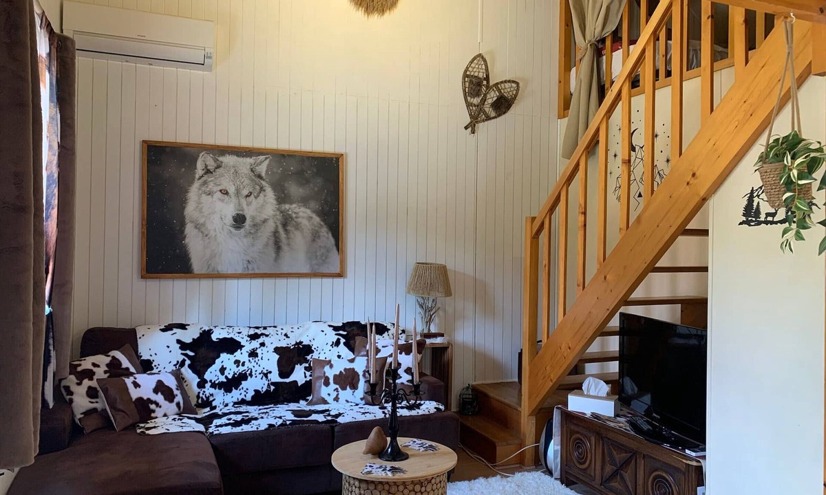 Barcelonnette Ski Chalet | Mountain chalet for 4, terrace near Golf