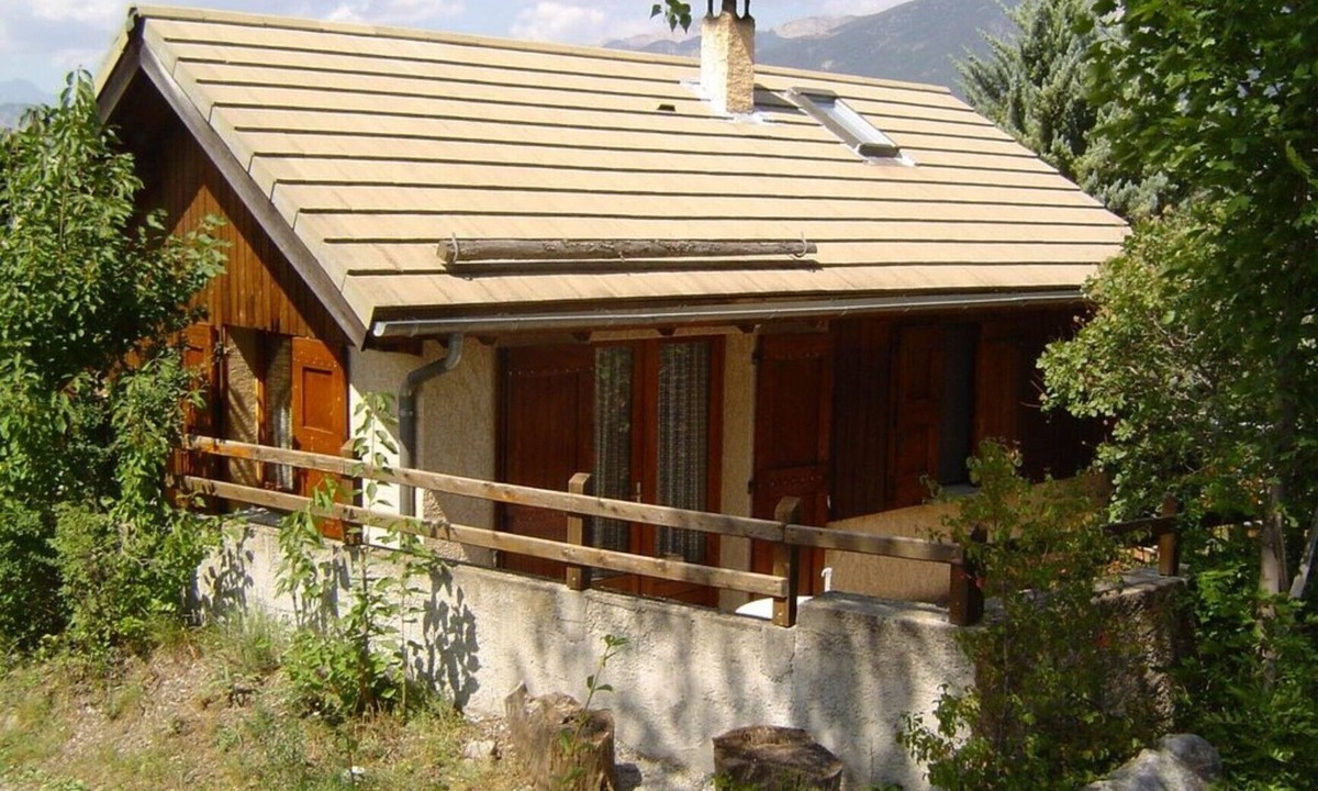 Risoul Ski Chalet | Mountain chalet, very quiet environment.