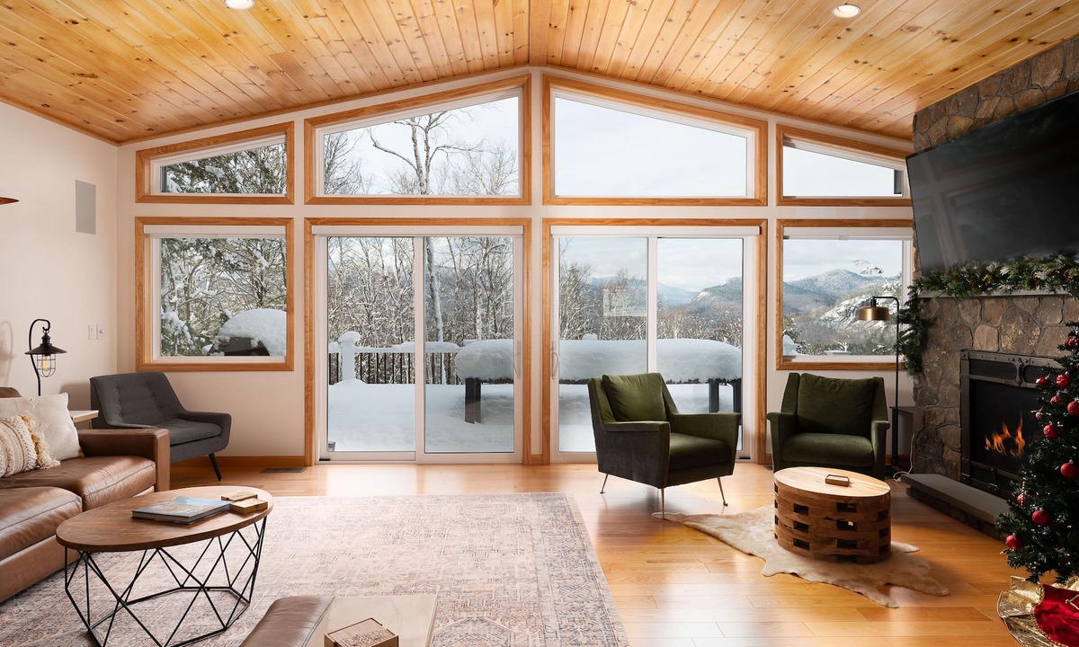 Jackson Ski Chalet | Mountain Chalet with Stunning Views & Private Hot Tub