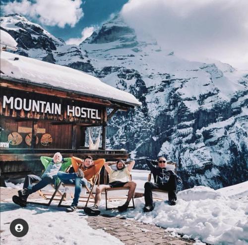 Gimmelwald Hostel | Mountain Hostel Gimmelwald