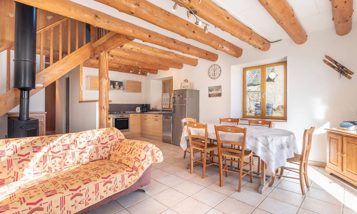Ens House | Mountain House for 9 Guests