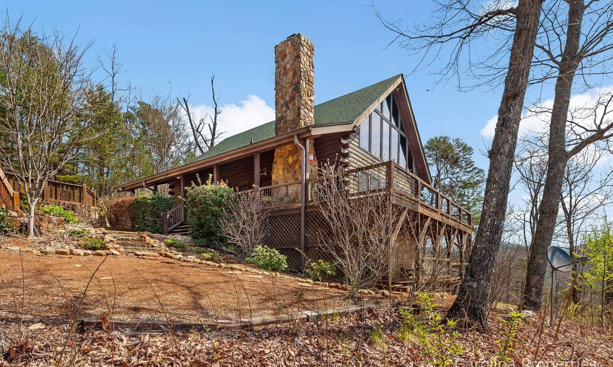 Vein Mountain Cabin | Mountain Moments by Carolina Properties - Big View, Pet Friendly