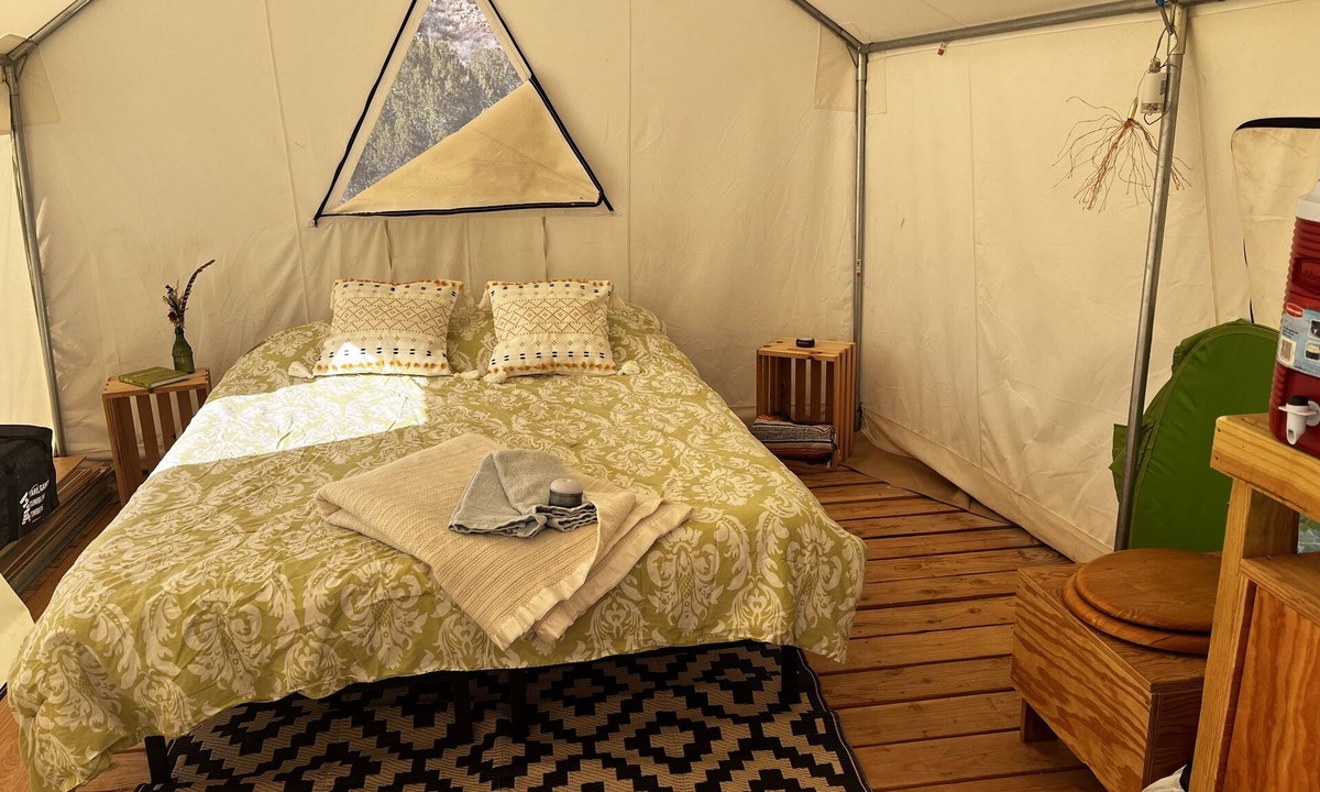 Mule Creek RV Rental | Mountain Ranch Retreat