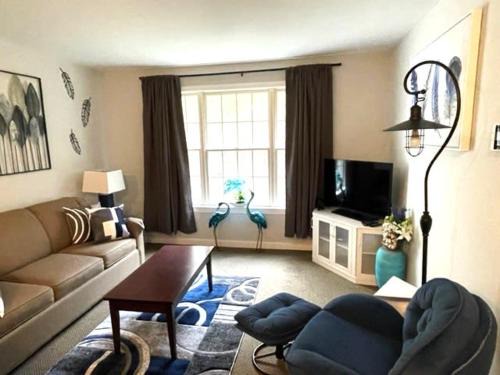 Hancock Apartment | Mountain Relaxation Suite at Jiminy Peak-Ski On Off- Sleeps 4 - All Season Fun