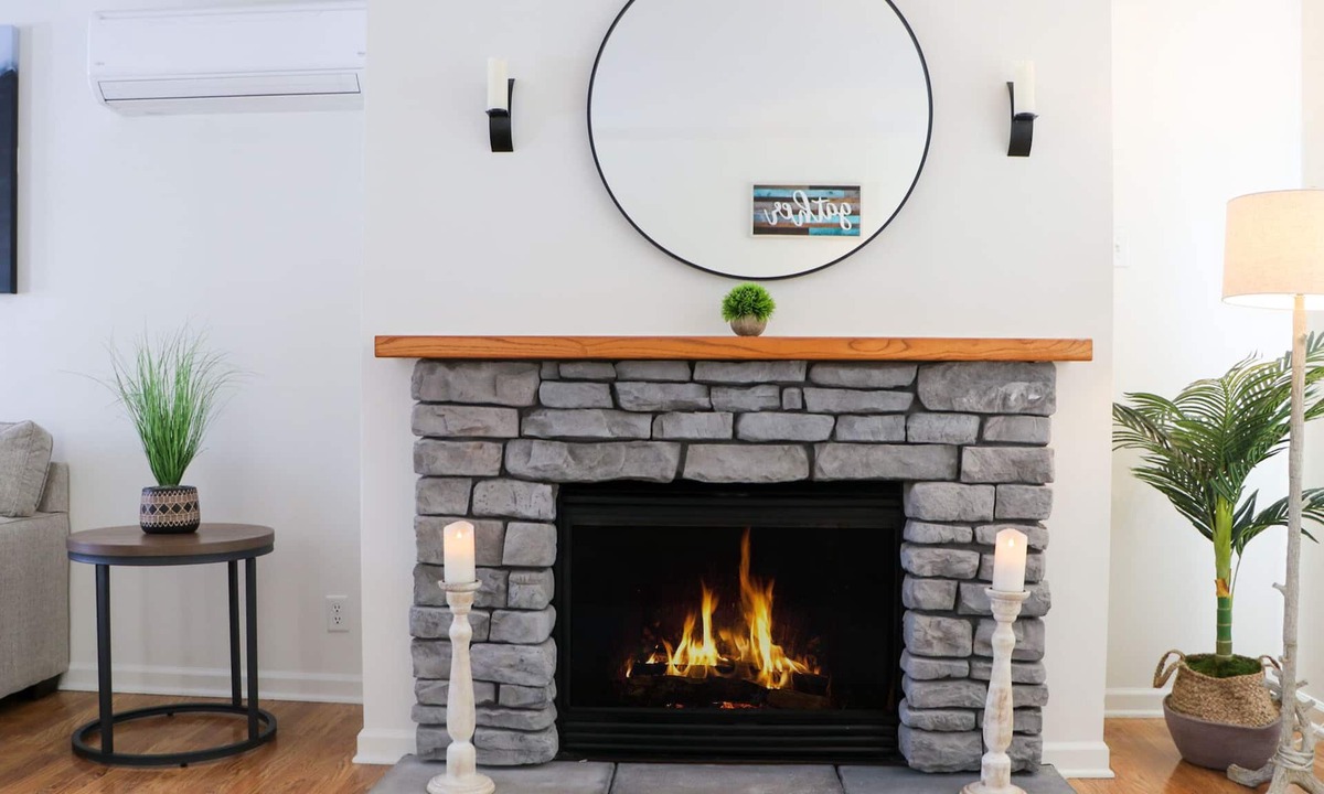 Oak Hill House | Mountain retreat/Hot Tub/Ski/Hike/Water Park/WIFI/Fire Pit