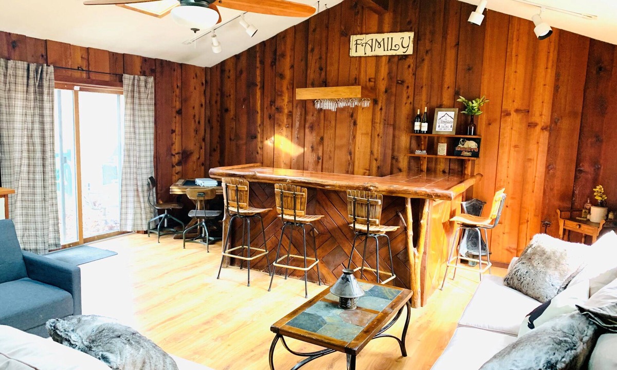 Lackawaxen Cabin | Mountain Retreat- Masthope-Ski/Lake Community!