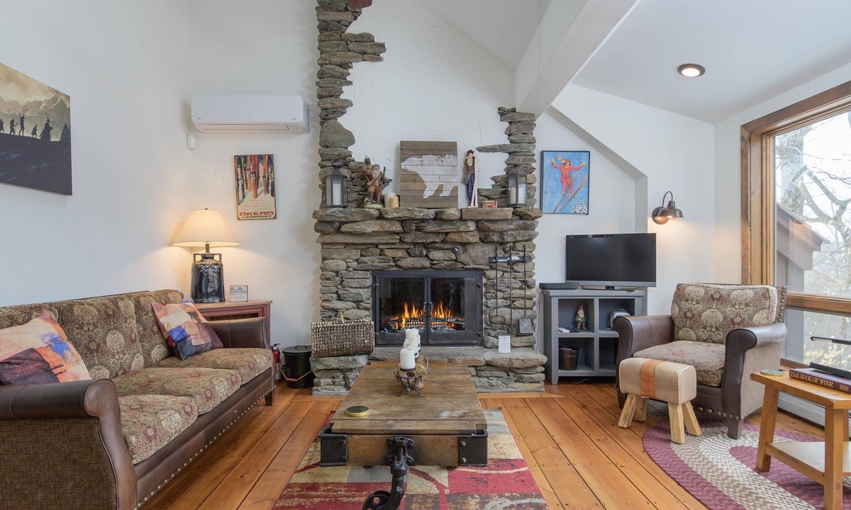 Plymouth House | Mountain Retreat near Okemo | Spectacular Views