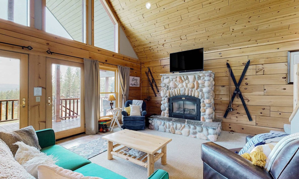 New Meadows House | Mountain Retreat with Pool & Golf Access