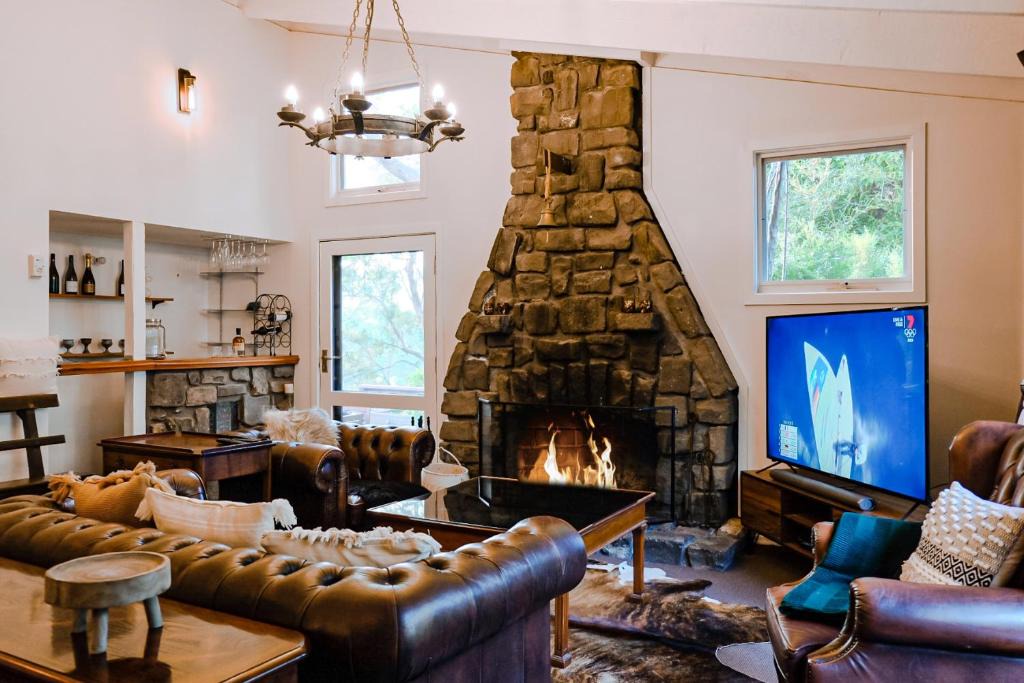 Belgrave South House | 'Mountain Sanctuary' in Belgrave South