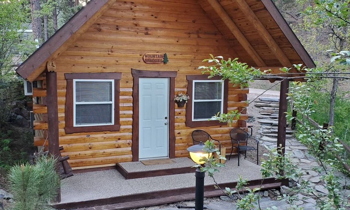 Rapid City Apartment | Mountain Shadows #5 at Rustic Ridge
