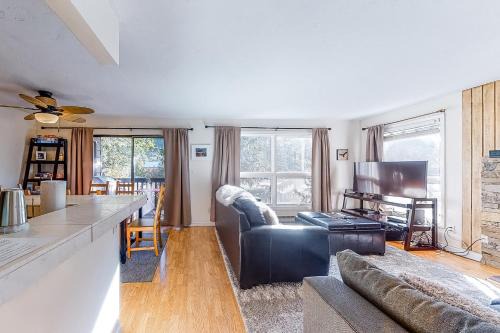 Eagle-Vail Apartment | Mountain Stream Condo