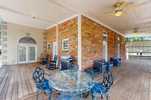 Whittier House | Mountain Stream Haven