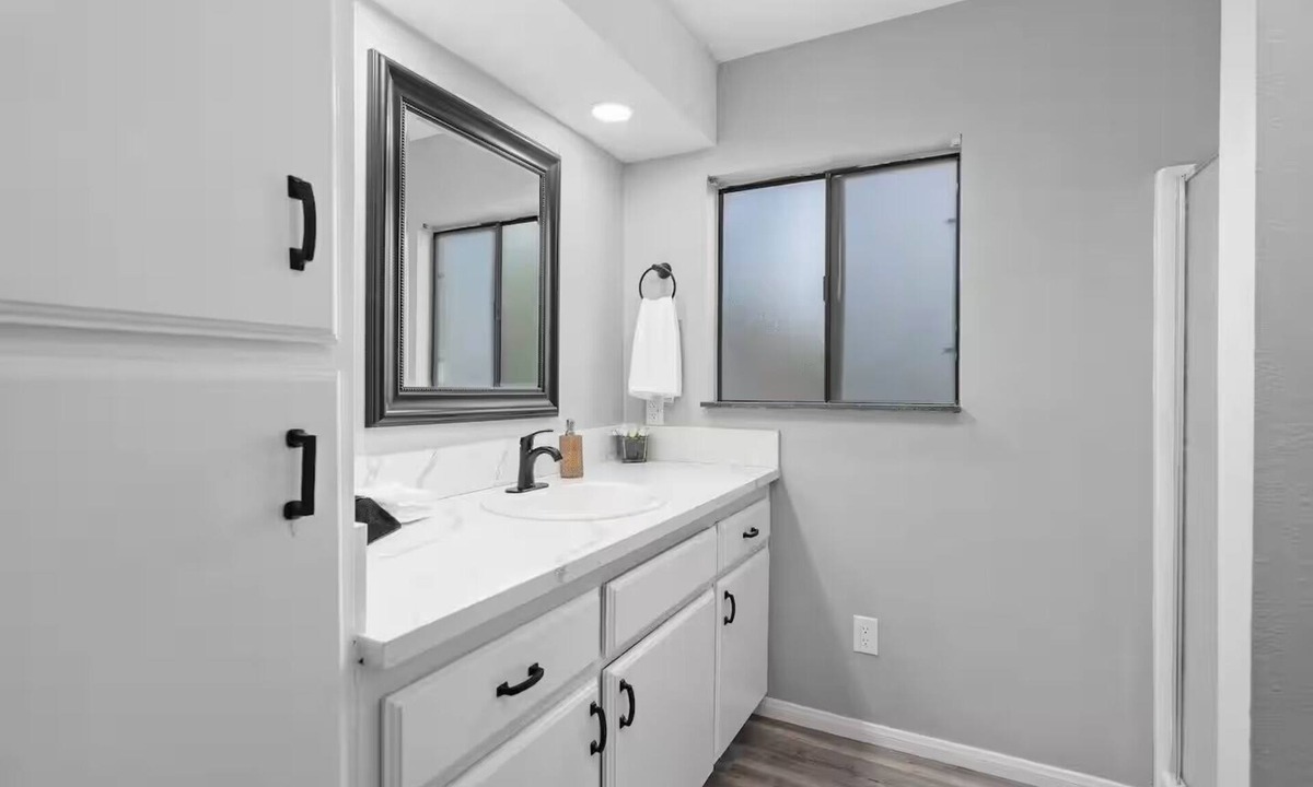 Valley Center House | Mountain View 4B/2B Home
