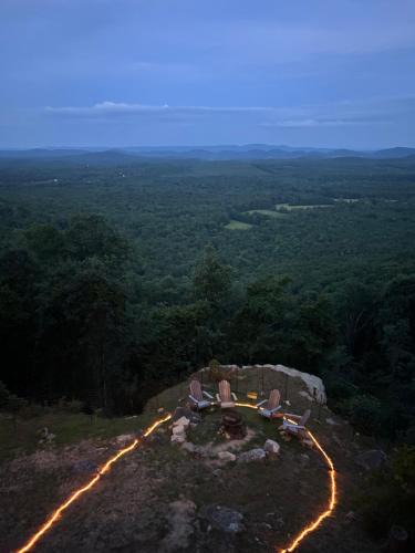 Cedar Bluff House | Mountain View Cabin
