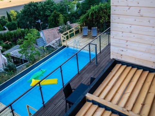 Marcoux House | Mountain-view eco-friendly cottage