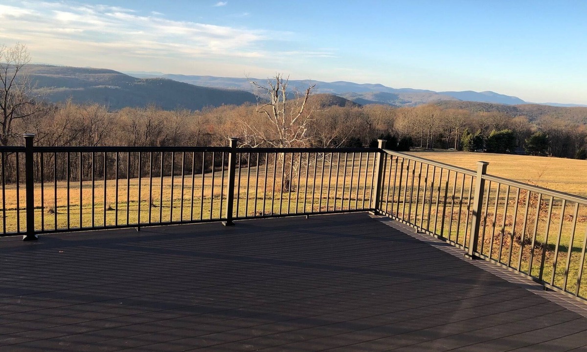 West Cornwall House | Mountain View Getaway