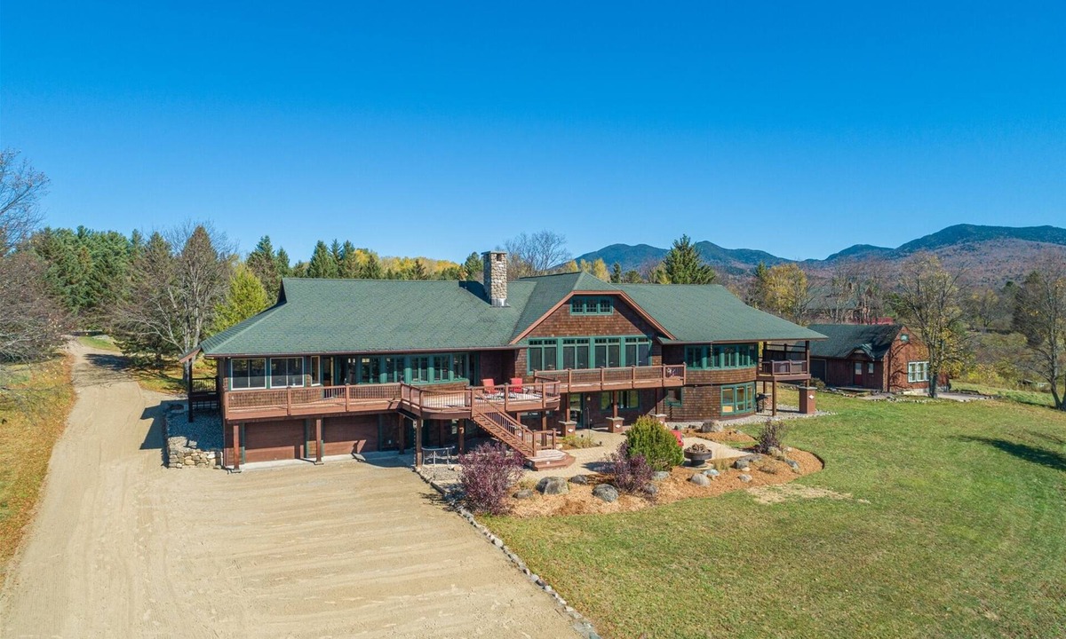 Lake Placid House | Mountain View Lodge | 6 Bed, 4.5 Bath