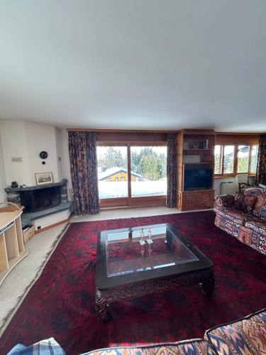Lens Apartment | Mountain View perfect retreat in Crans