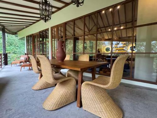 Candikuning Villa | Mountain Villa & Nature Retreat - Fleur de Vie