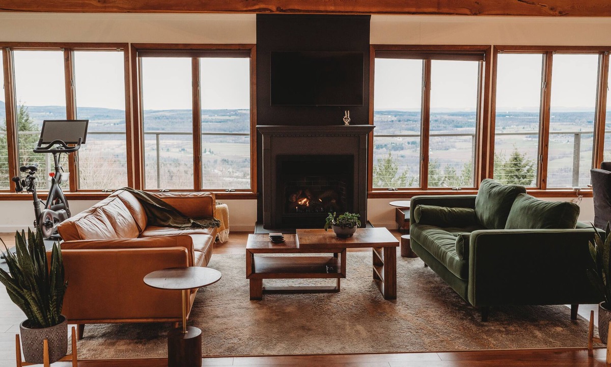 Central Bridge House | Mountainside home with amazing views