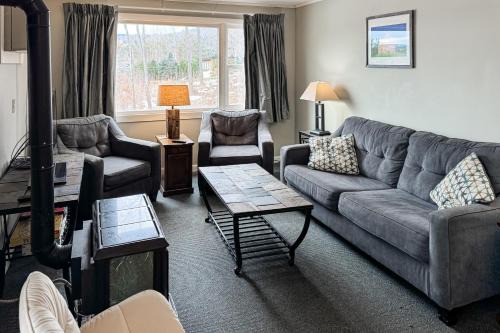 Stowe Area Apartment | Mountainside Resort G204