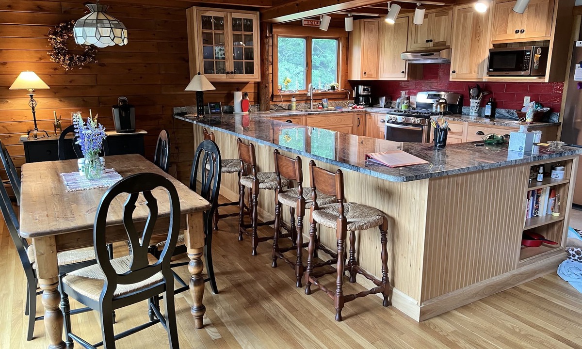 Sutton Cabin | Mountainside Spacious and Private Log Home.