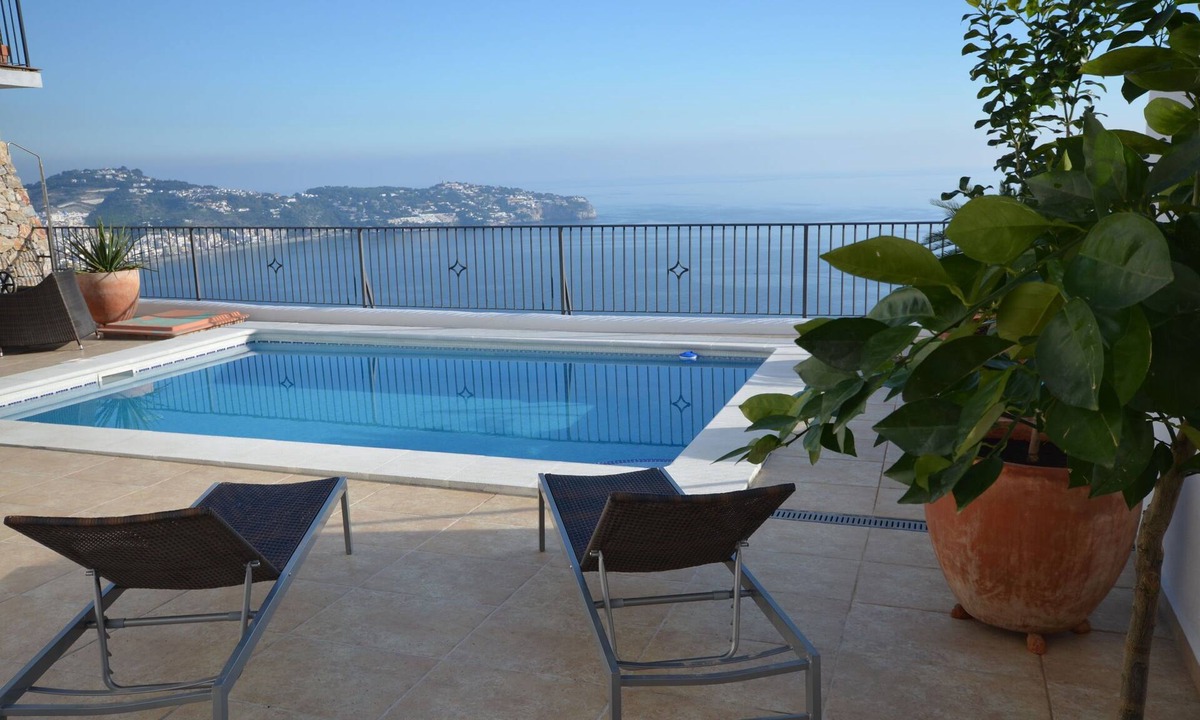 Almunecar Villa | Mountainside villa and view overlooking the sea, a paradise on earth