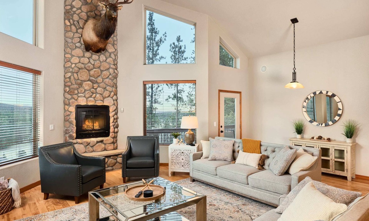 Woodland Park House | Mountainview Lodge ★ Hot Tub ★ Luxury Master Suite