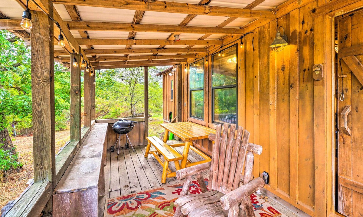 Mountain View Cottage | Mountian View Retreat < 2 Mi to White River!