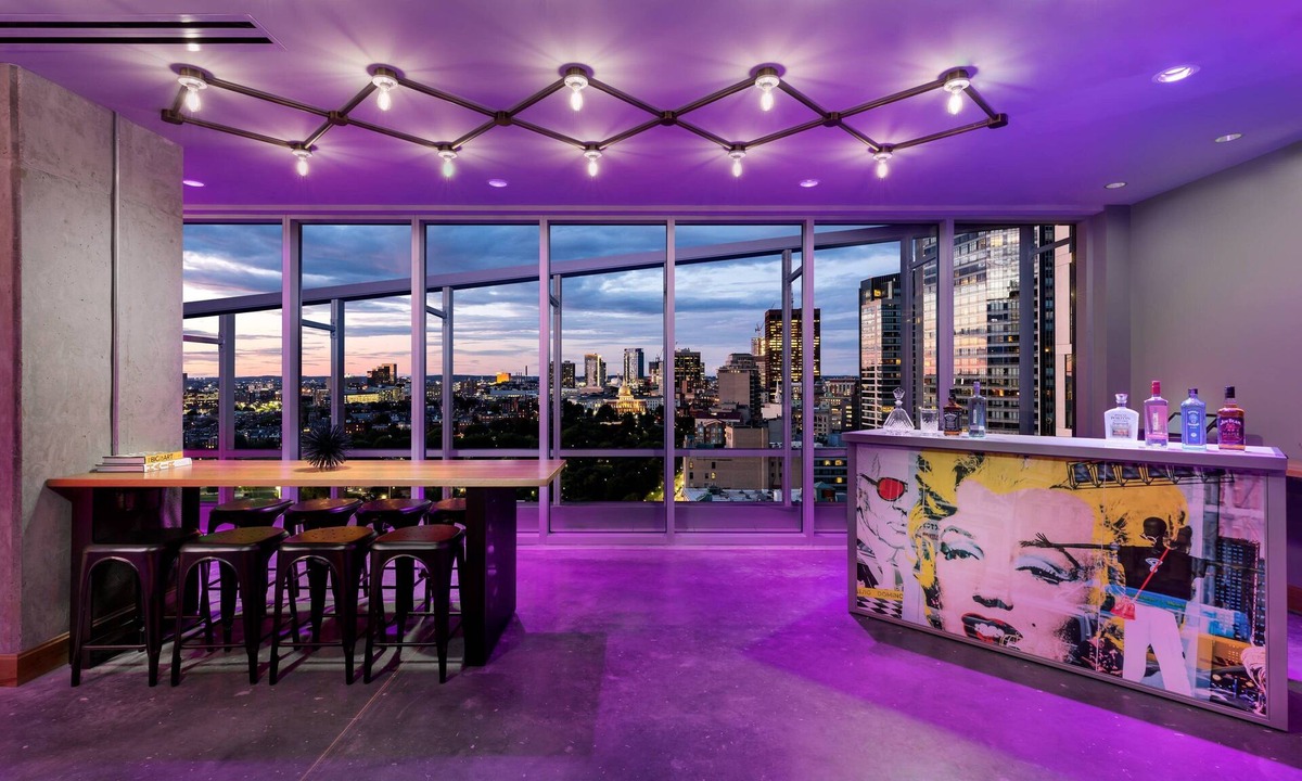 Downtown Boston Hotel | Moxy Boston Downtown