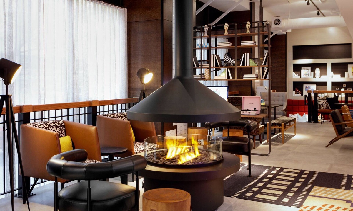 City Center Hotel | Moxy Richmond Downtown