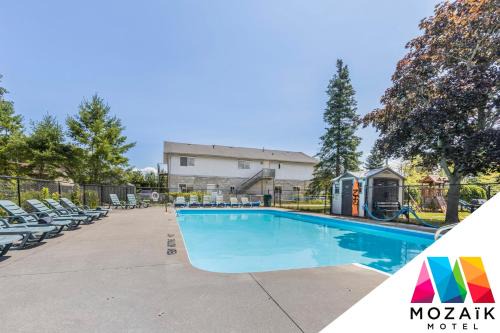 Wasaga Beach Hotel | Mozaik Motel