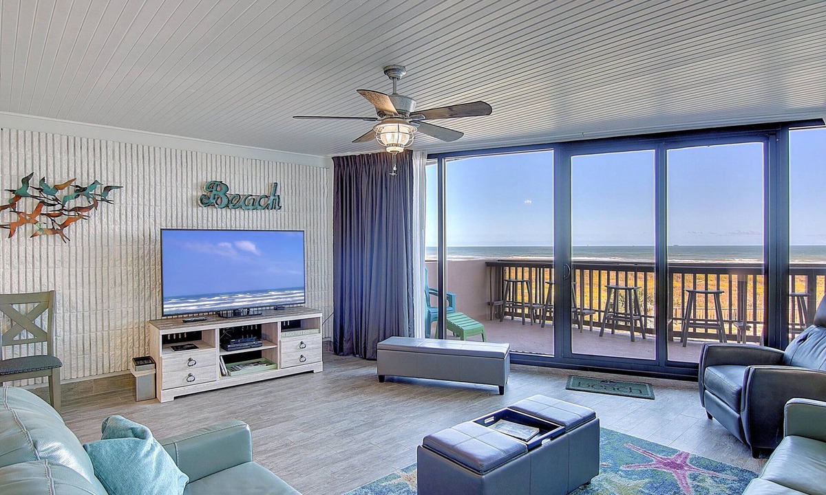 Port Aransas Condo | MP307 | Wake Up to Ocean Views | Beach Boardwalk