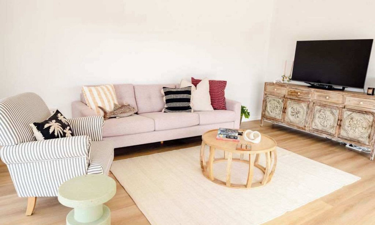 Port Campbell House | Mrs Darcys cottage Su