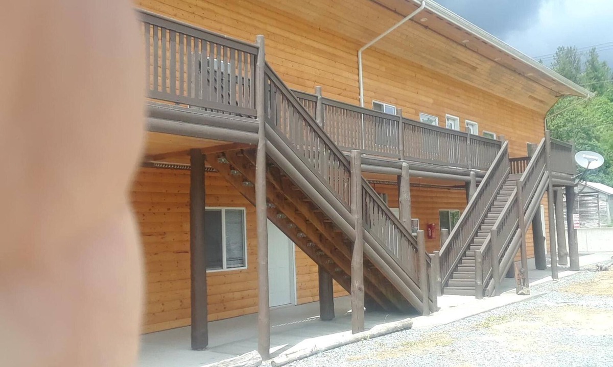 Concrete Hotel | Mt. Baker Hotel