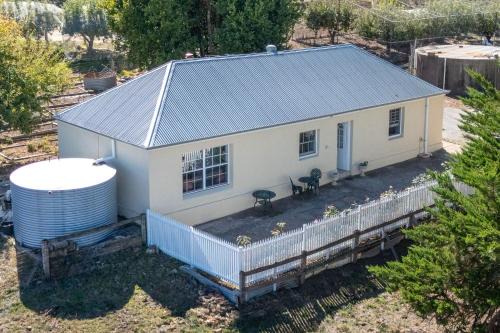 Mount Barker House | Mt Barker Nina's 2BR Cottage