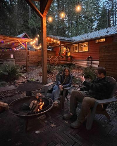 Verlot House | Mt Pilchuck River Cabin