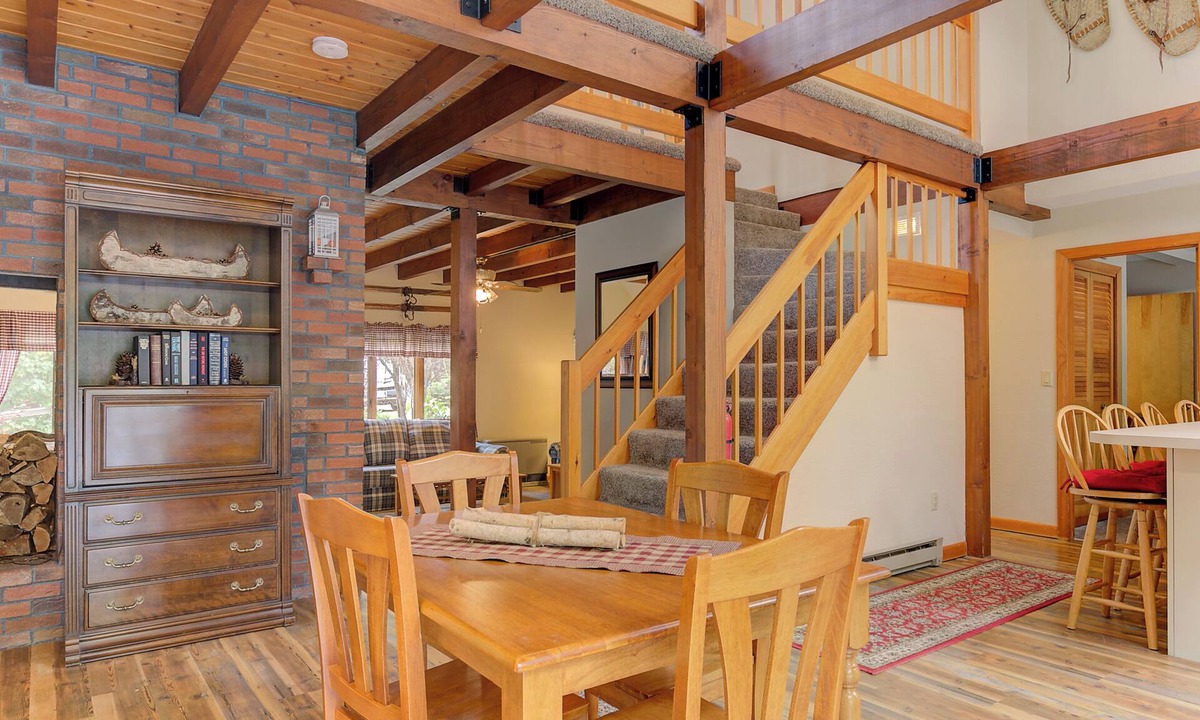 Bartlett House | Mt. Washington Valley Get Away - near Attitash Ski Resort & North Conway